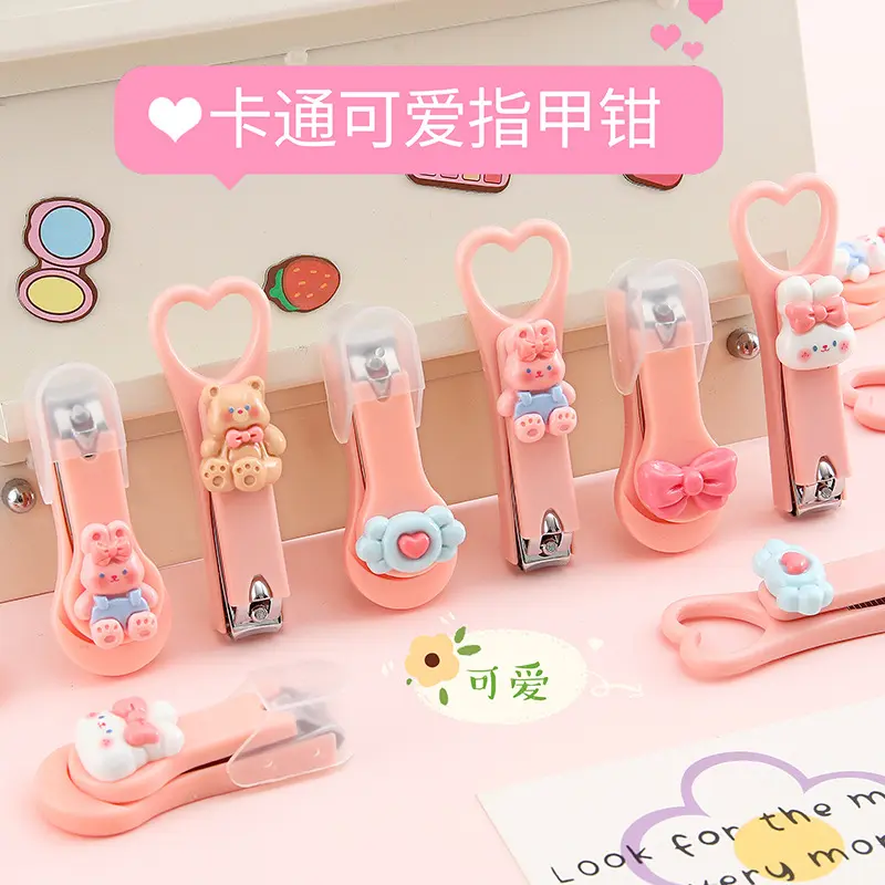 Cute Pink Girl Heart Nail Clippers Cartoon Mini-Portable Folding Nail Clippers Girls Manicure Nail Scissors   manicure Cutics   hand