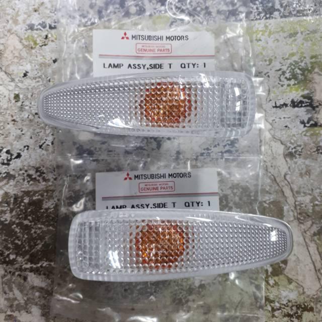 Product Introduction of ￼Lampu Sen Fender Spakbor Asli Mitsubishi Mirage Lancer EX Evo 10 All New Triton 1