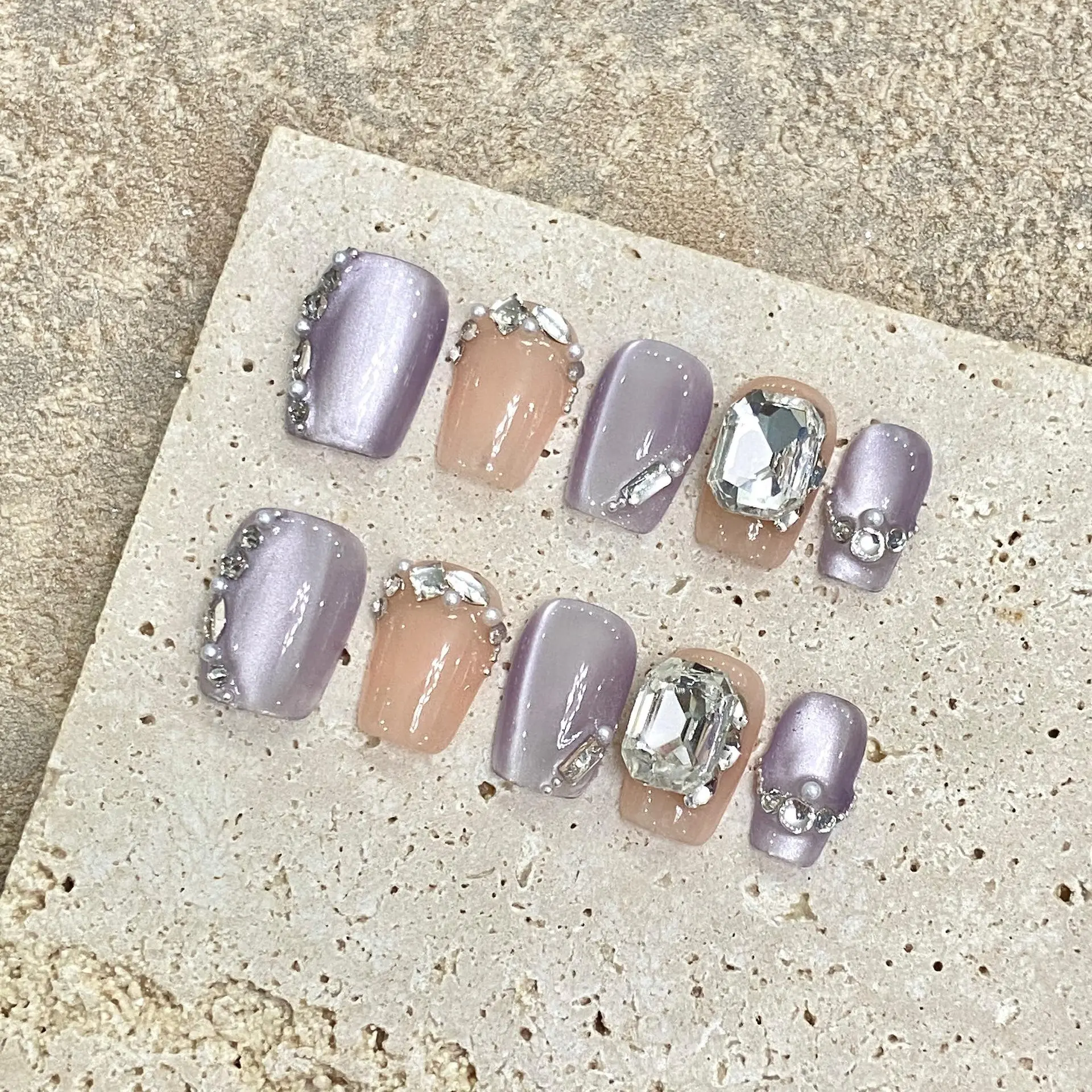 LADY KINDOM 10pc/set Handmade Press on Nails Ultra Short Ladder Dopamine Nail Patch Removable and Reusable