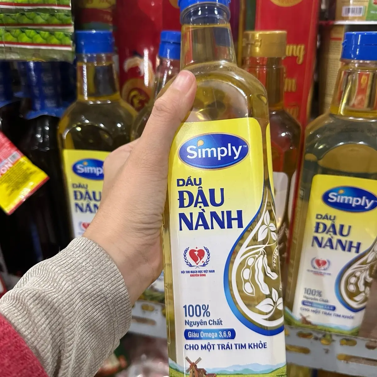 Dầu Đậu Nành Simply – Sản Phẩm Chất Lượng Cho Sức Khỏe Gia Đình-THL25