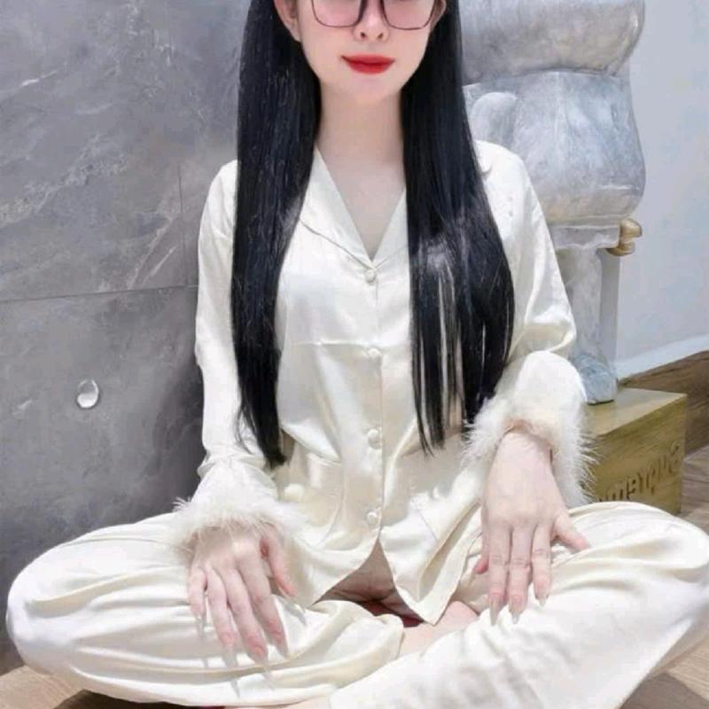 sét bộ lụa pijama lông vũ lụa latin tay dài 3 màu , free size 45_61 kg Áo Ngủ Nữ Quần Ngủ Women Voi Dài Tay 7