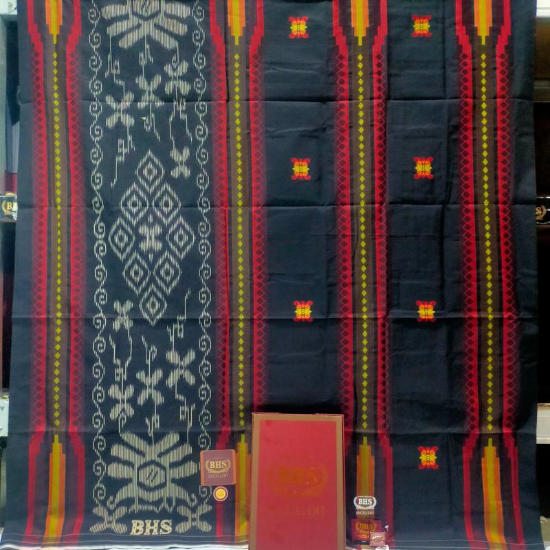 Sarung BHS Excellent gold silver 4