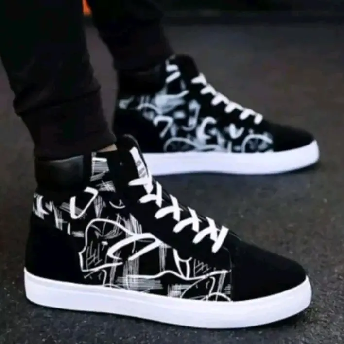 sepatu pria dan wanita dewasa sepatu sekolah sma sepatu fshion korea 2024 sneaker casual formal  trendy terpopuler sepatu lebaran termurah full branded sepatu sneaker keren parah 4