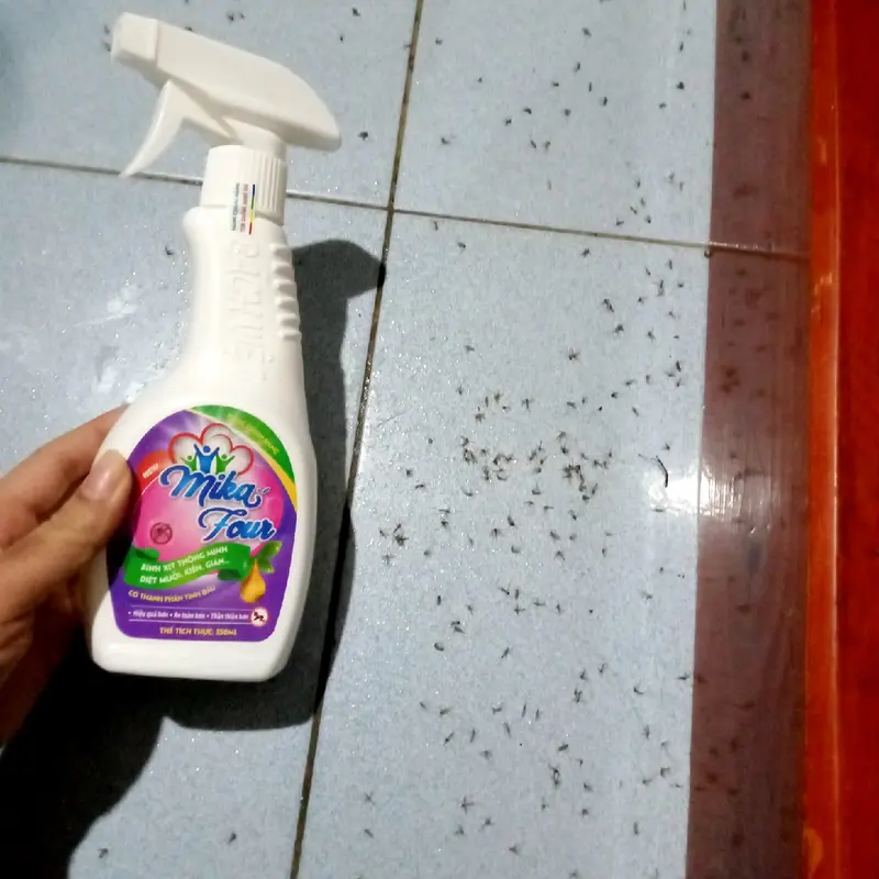 Xịt KIẾN,GIÁN sinh học Mika 350ml 2