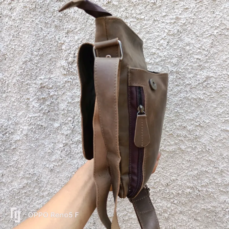 TAS KULIT PRIA KEREN TERBARU 3