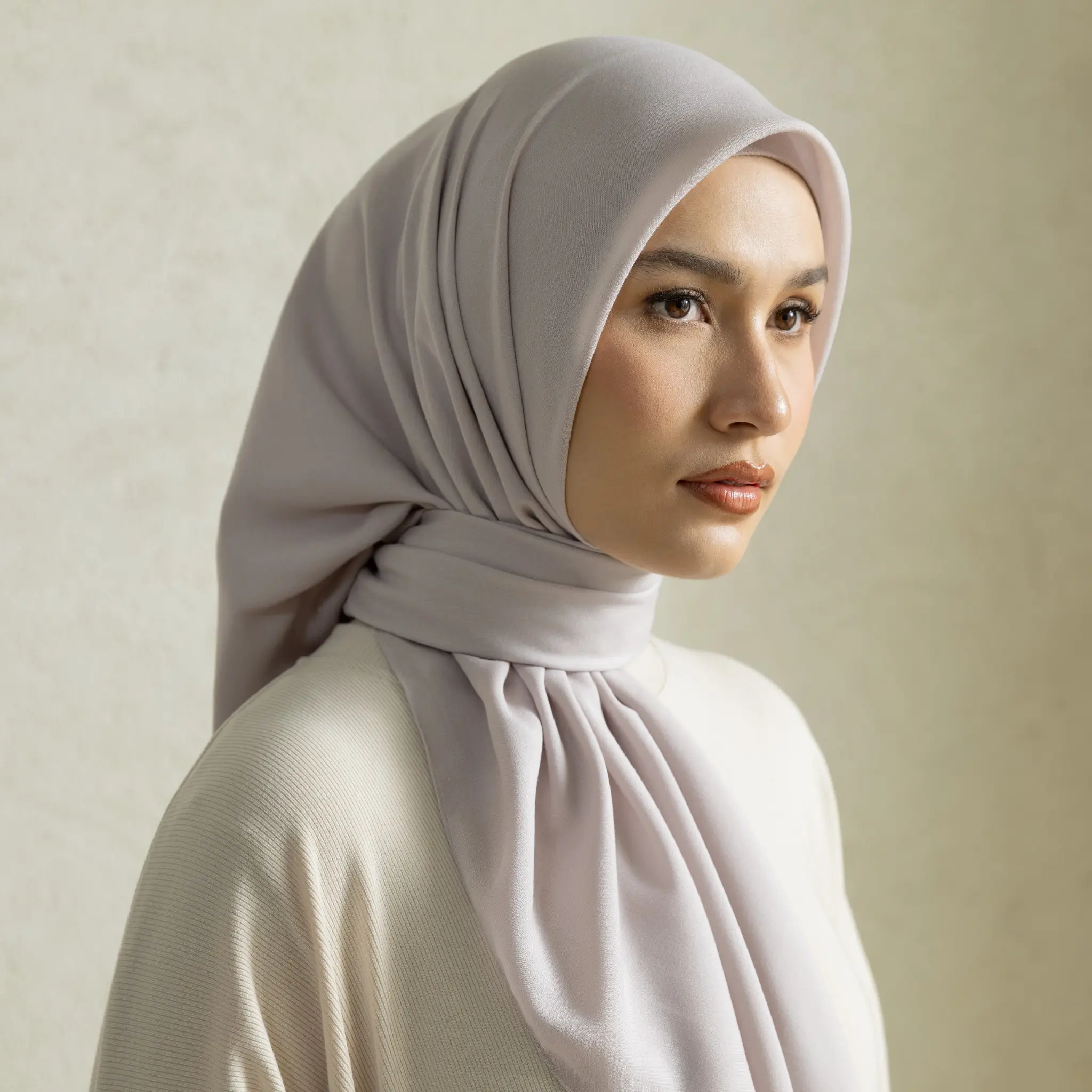 NHS.LOOKS - Voal Uwi Produk Kolaborasi nhs.looks x dwihandaanda with voal ori for Casual look
