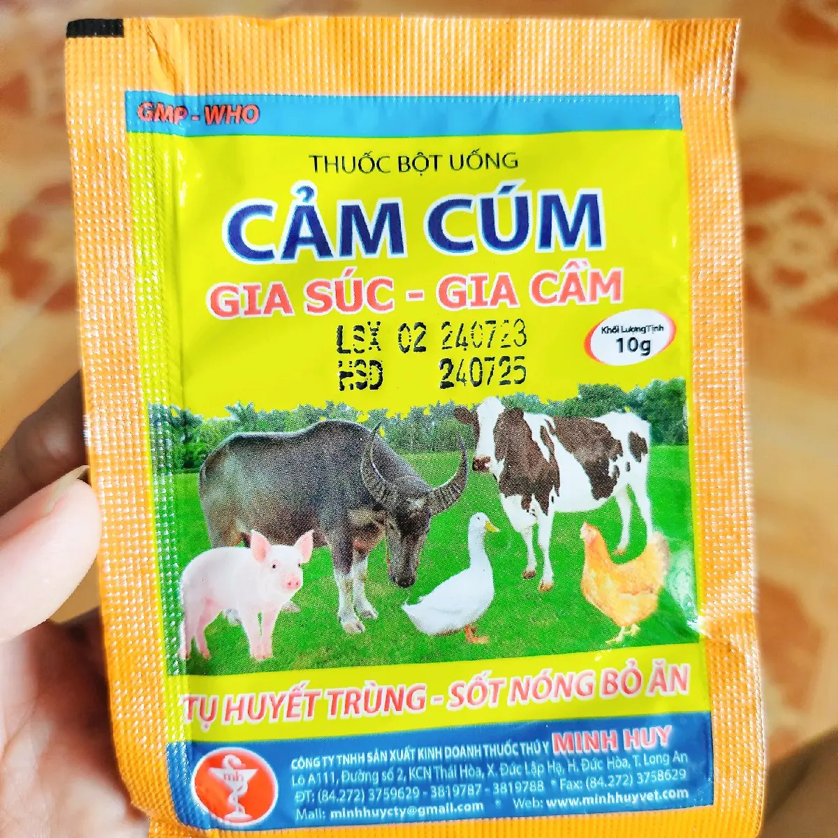 Cảm Cúm Cho Gà Giúp Gà Hạ Nhiệt, Giảm Đau, Tăng Sức Đề Kháng, Hết Tiêu Chảy, Viêm Ruột gói 10gam