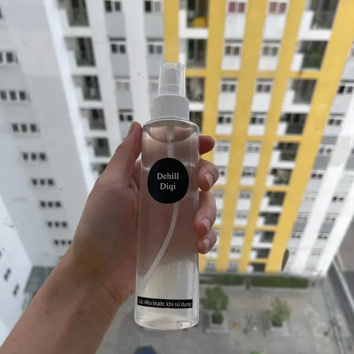 Downy Chai 150ml xịt thơm như tiệm giặt ủi