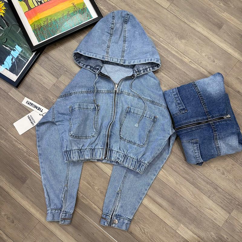 TIENSTYLE Áo Khoác Jean Nón Khóa Kéo Bo Chun Eo Hai Túi Trước Chất Jean Không Giãn Dày Mềm Phom Crotop Lửng Tay Dơi Nhiều Màu Size Free Size Dài 44-47Cm