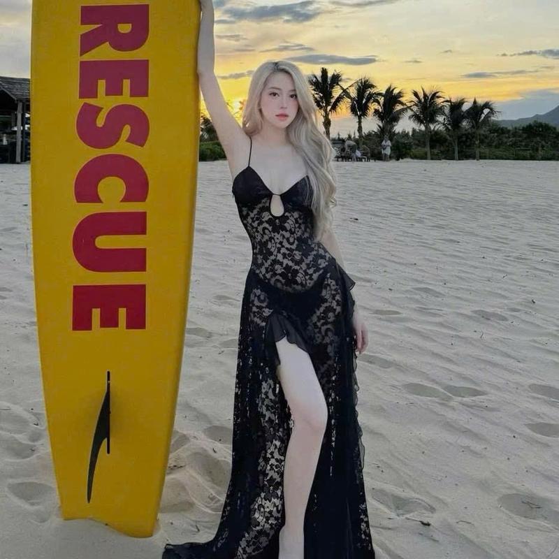 Váy MAXXI REN 2dây dáng dài , xẻ đùi, xuyên thấu sẵn mút tặng kèm quần bikini Nữ Women