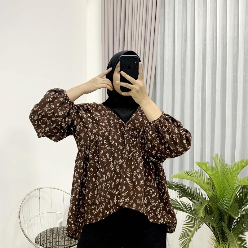 Product Introduction of V BLOUSE SESA FLOWER KOREAN STYLE VINTAGE Wanita / SESA BLOUSE KOREAN LOOK Atasan Wanita Floral Casual Baju 1