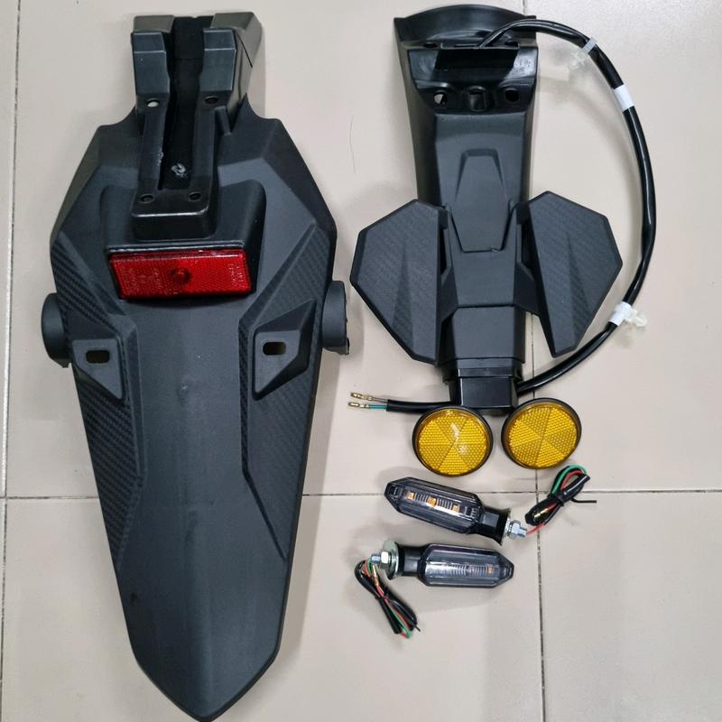 Dè sau chắn bùn , dè biển số malay gắn Winner X / Winner X V3 V4/Winner v1 , không kèm ốc gắn , phụ kiện