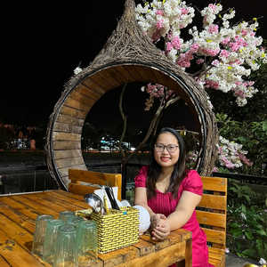 Lưu Huệ Phương-GV Toán