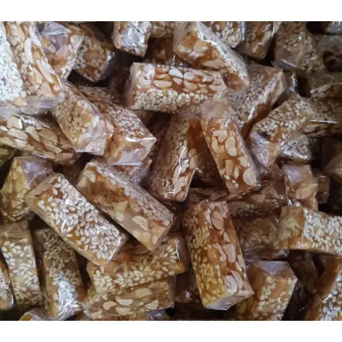(Trùm sỉ) Kẹo mè xửng mềm dẻo ít ngọt - Đặc sản Bến Tre (1Kg, 500g) 4