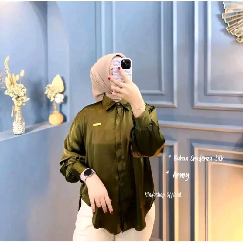 Kemeja shimmer CRADENZA silk grade A.atasan wanita, kemeja wanita lengan panjang Baju Balon 4