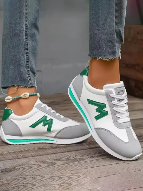 Women's Fashionable Patchwork Design Lace Up Low Top Sneakers, Casual Comfortable Breathable Sports Running Shoes, All-match Round Toe Shoes for Daily Wear 2