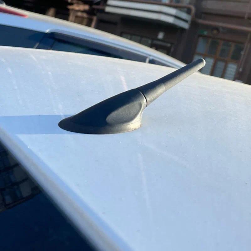 Product Introduction of Strong Radio Roof Mount FM AM DAB Black 6.5cm Length Auto Universal with Screws Car Antenna Mini Short Vehicle Accessories 30