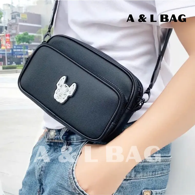 Tưng bừng SALE TẾT - MUA 2 TẶNG 1 - Túi Đeo Chéo Nam Nữ Thời Trang Màu Đen Vải Chống Nước Size 21 x 15 x 8cm - WIN BAG SAI GON 4