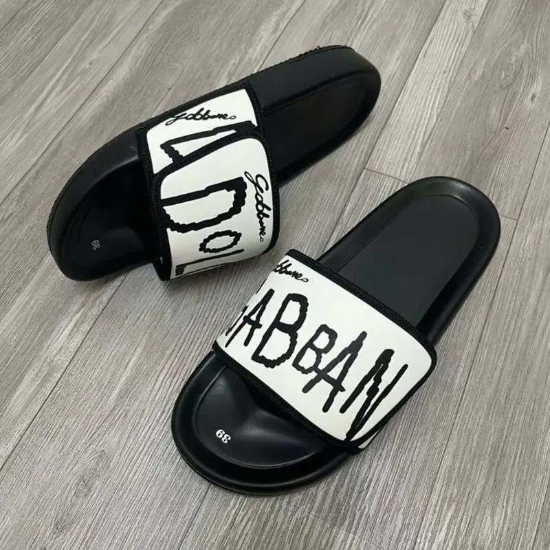 Dép Lê Nam Nữ Bản Nhám Dán DC Trắng đen Thời Trang Đế Bánh Mỳ Béo Cao 3cm - Đế Bằng Slipper Cao Su tông Dolce Gabbana Giày Caro