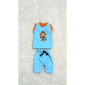 Baju hewan monpai atau beruk