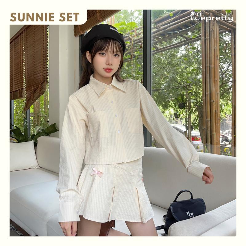 [SUPER DEAL] SUNNIE SET - Set áo sơ mi tay dài kẻ sọc kèm chân váy xếp ly đính nơ nữ Wepretty Clothes phong cách dễ thương Hàn Quốc chất liệu thô xốp với 4 phân loại màu sắc sáng da Women Kem