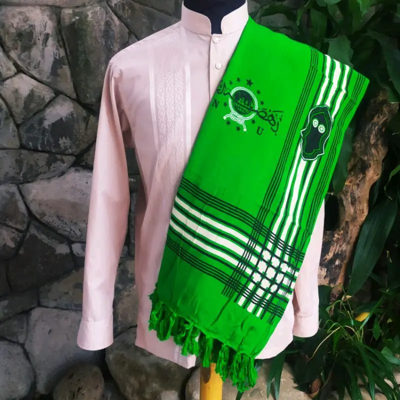 hijau muda trompah NU