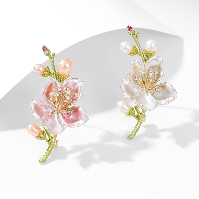 Product Introduction of Elegant Chinese style dress, cheongsam, chest flower, freshwater pearl, multi-purpose anti glare magnolia, high-end brooch 13