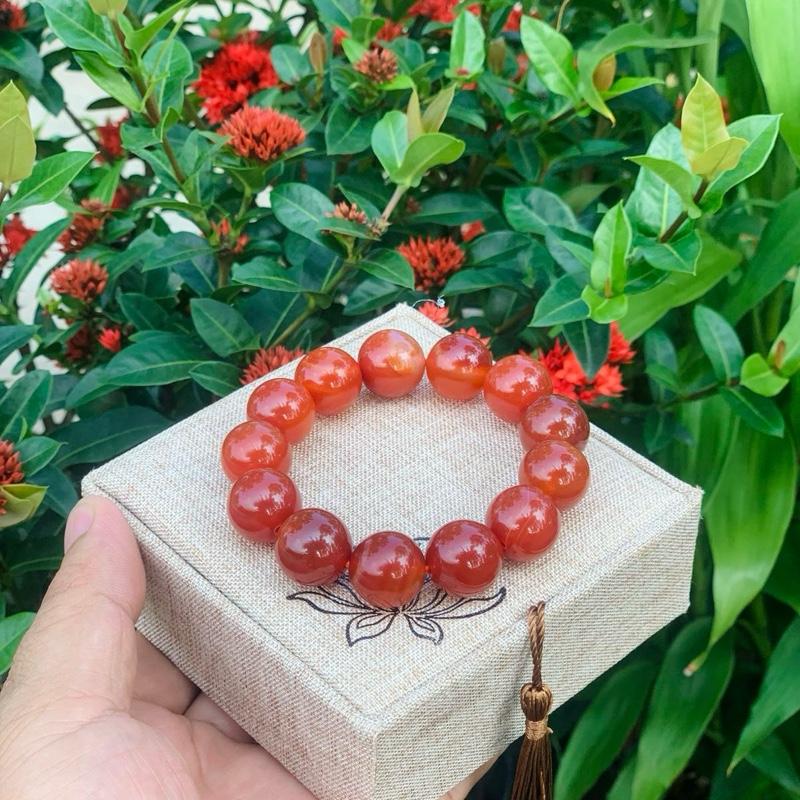 Vòng chuỗi mã não đỏ size16li hợp mệnh Hoả, Thổ. Tặng hộp đựng sang trong và dây thay thế 1