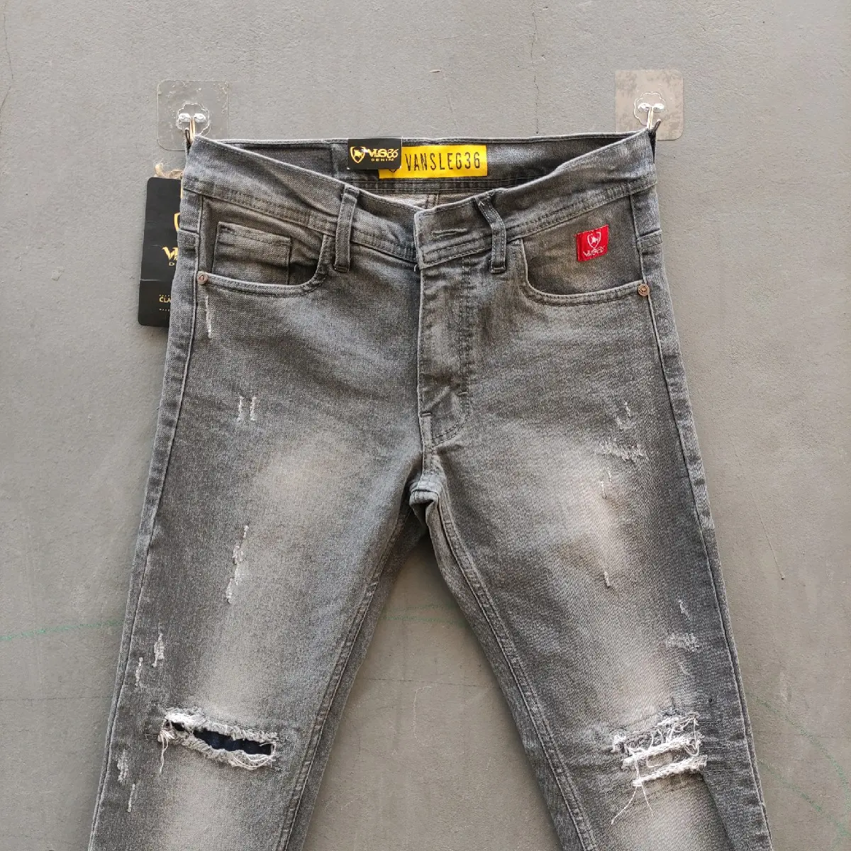 celana jeans sobek vlg36 distro model slimfit bahan denim bajatek Pria Panjang