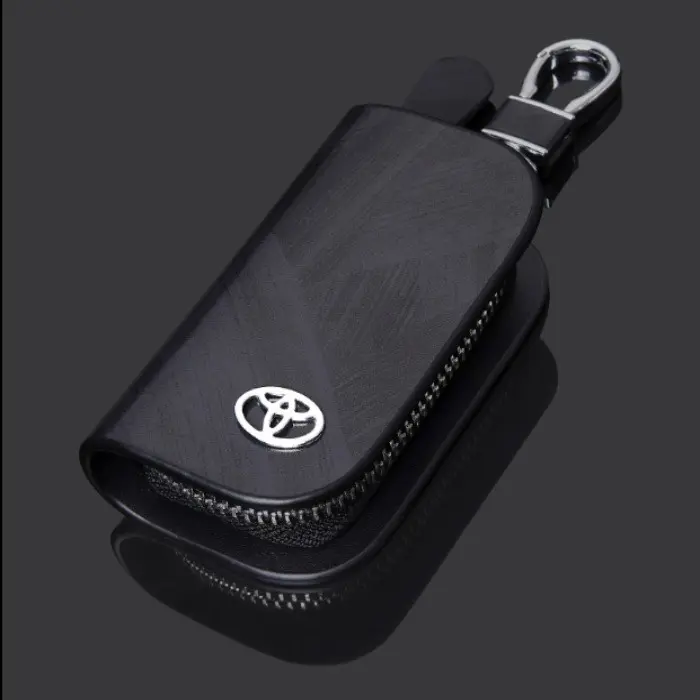 TOYOTA New Leather Car Key Case Bag Remote Key Fob Cover Keychain Bag for Toyota Alphard avanza camry Corolla Altis Estima Harrier Hilux Innova Vellfire Vios Wish Tacoma Yaris