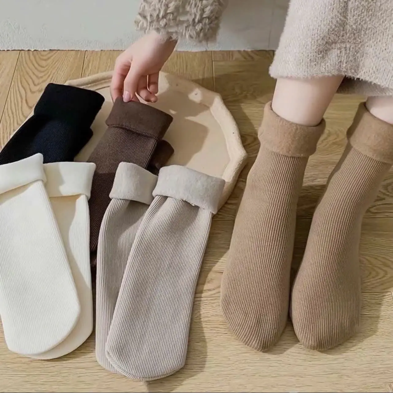 Sét 10 đôi tất cổ cao lót lông lót nỉ dày dặn cotton giữ nhiệt mùa đông dành cho nữ mẫu mới Women