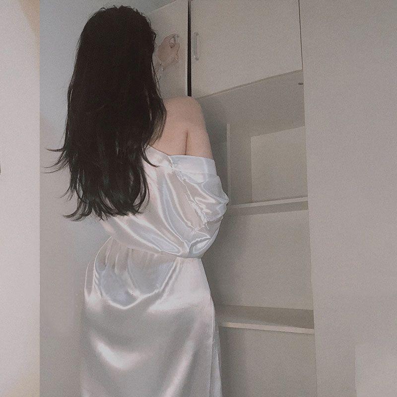 Product Introduction of Bathrobe Women's Summer Thin Ice Silk Robe New Style White Silk Fashion Pajamas Japanese Kimono Spring and Autumn Womenswear Gowns 4