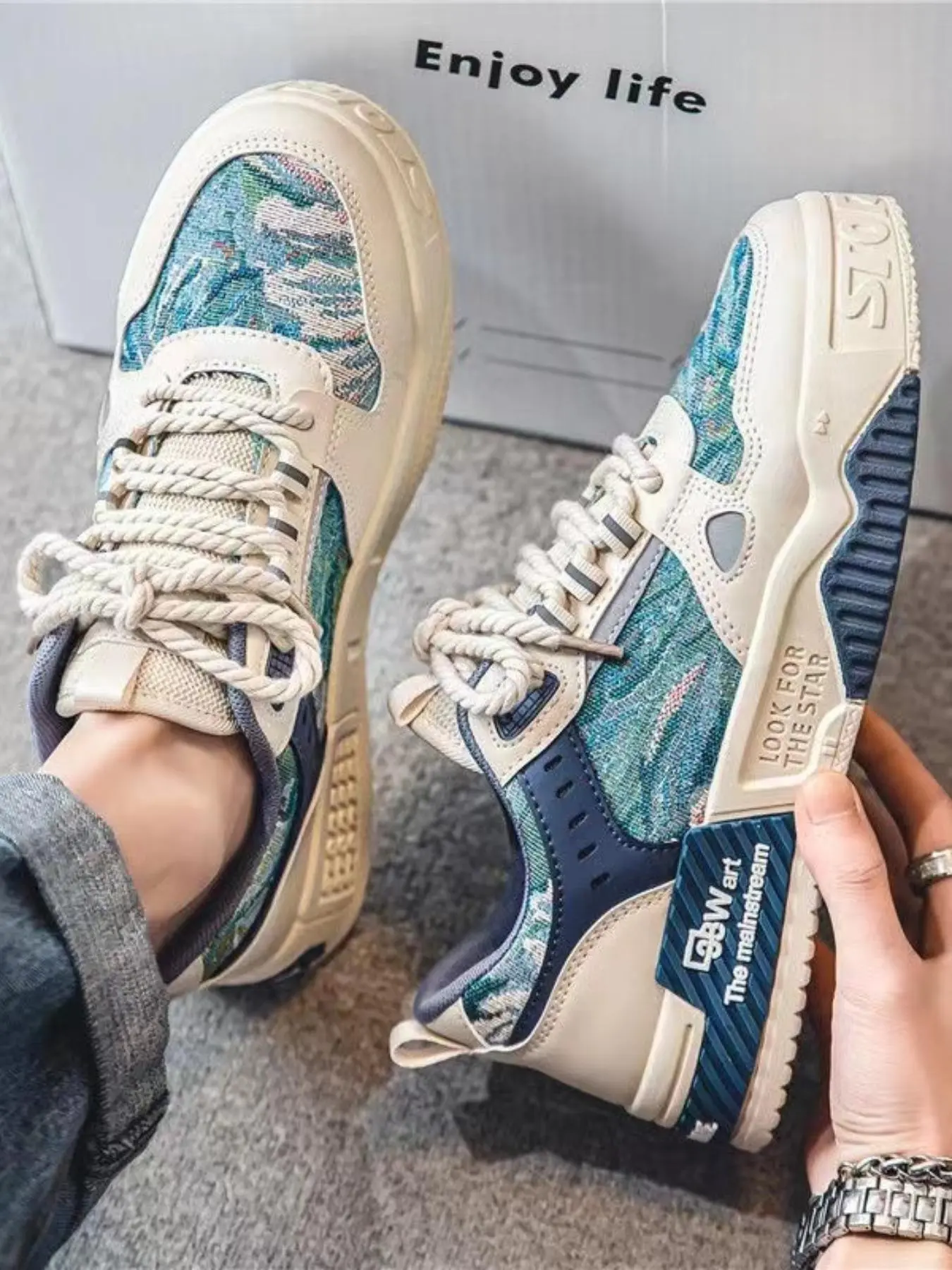 Men's Fashion Letter Patchwork Design Lace Up Front Low Top Sneakers, Casual Comfortable Breathable Shoes For Daily Wear, Color Block Oil Painting Pattern Skate Shoes