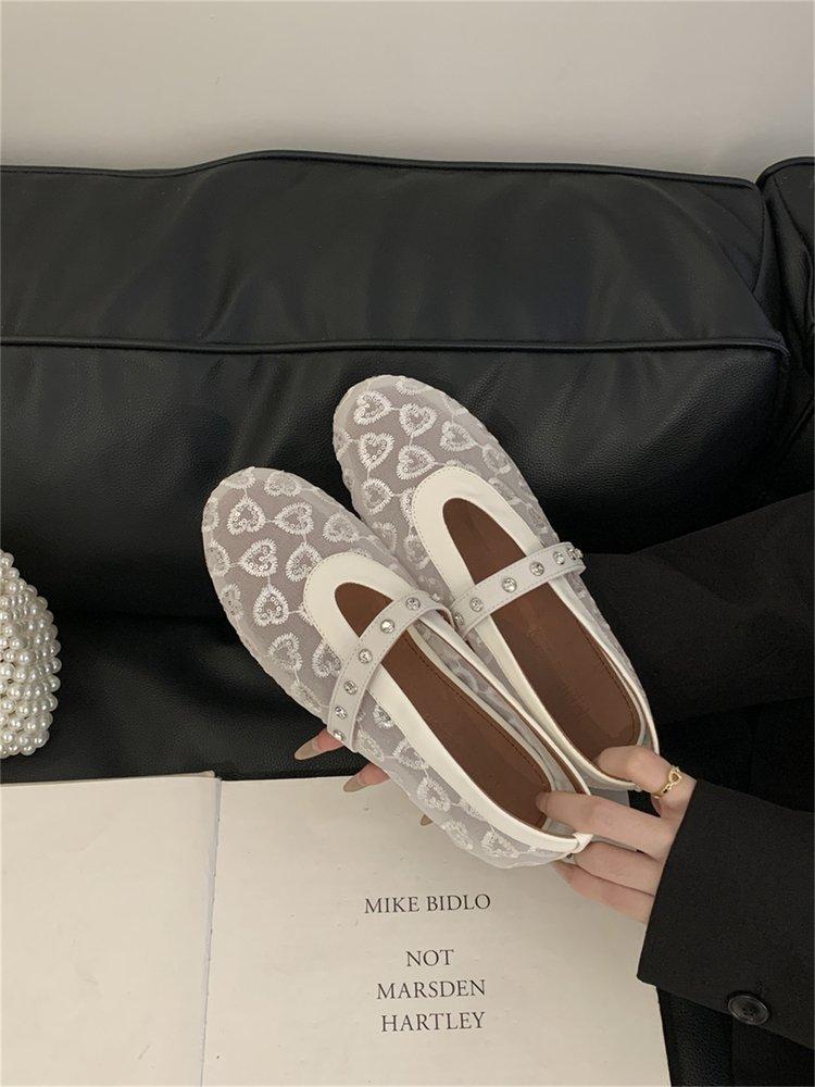 Product Introduction of Flat Shoes for Women Round Toe Mesh Soft Sole Slip-On Fashion Mary Jane Shoes Sizes 35-40 29