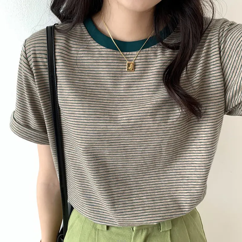 Áo Thun Sọc, ngắn Tay, Trang Phục Mùa Hè Cho Nữ, Cổ Tròn, Dáng Rộng Vừa Vặn, Thiết Kế Ẩn Giấu Phong Cách Phương Tây Đơn Giản, Thích Hợp Cho Học Sinh, Hàng Mới Về 2022, 2024 Top Women Màu Đen