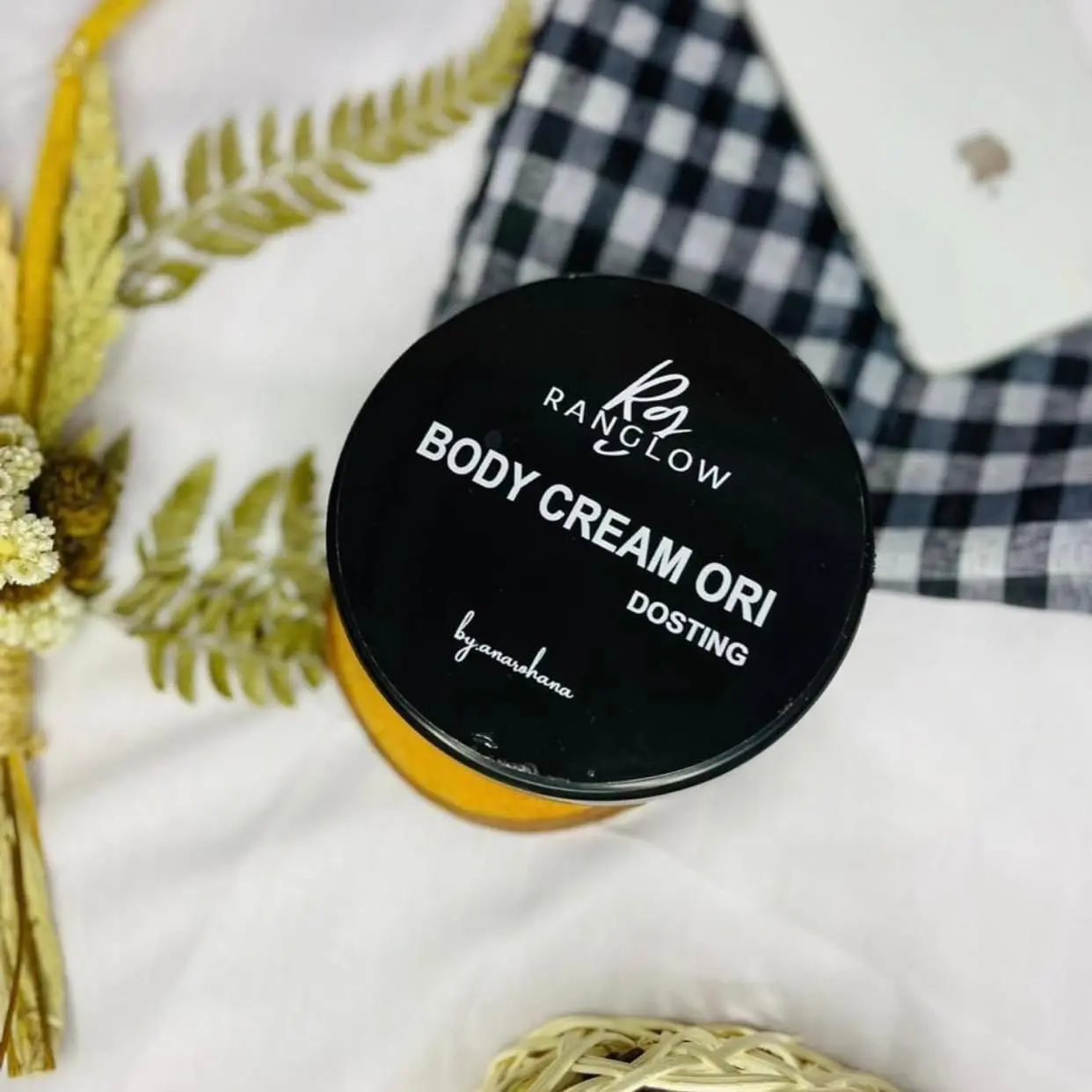 Body Cream Ori Ranglow Pemutihan 6 pot Hitam Mencerahkan Tubuh Perawatan Memutihkan
