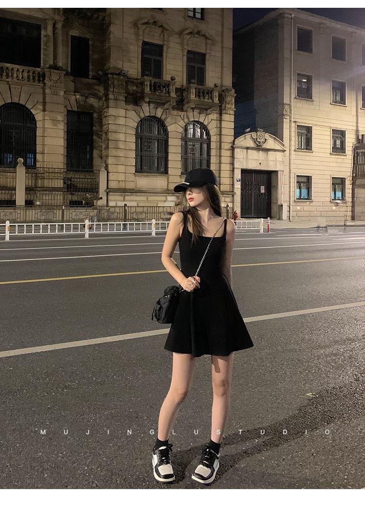 Product Introduction of Korean style sleeveless camisole black dress for women, fashion Retract your waist casual solid color A-line short skirt Summer 4