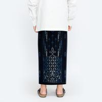 Gambar Sarung BHS Infinity Gold Motif V32 SNB SJ Navy dari SarungBHS Kab. Gresik 5 Tokopedia