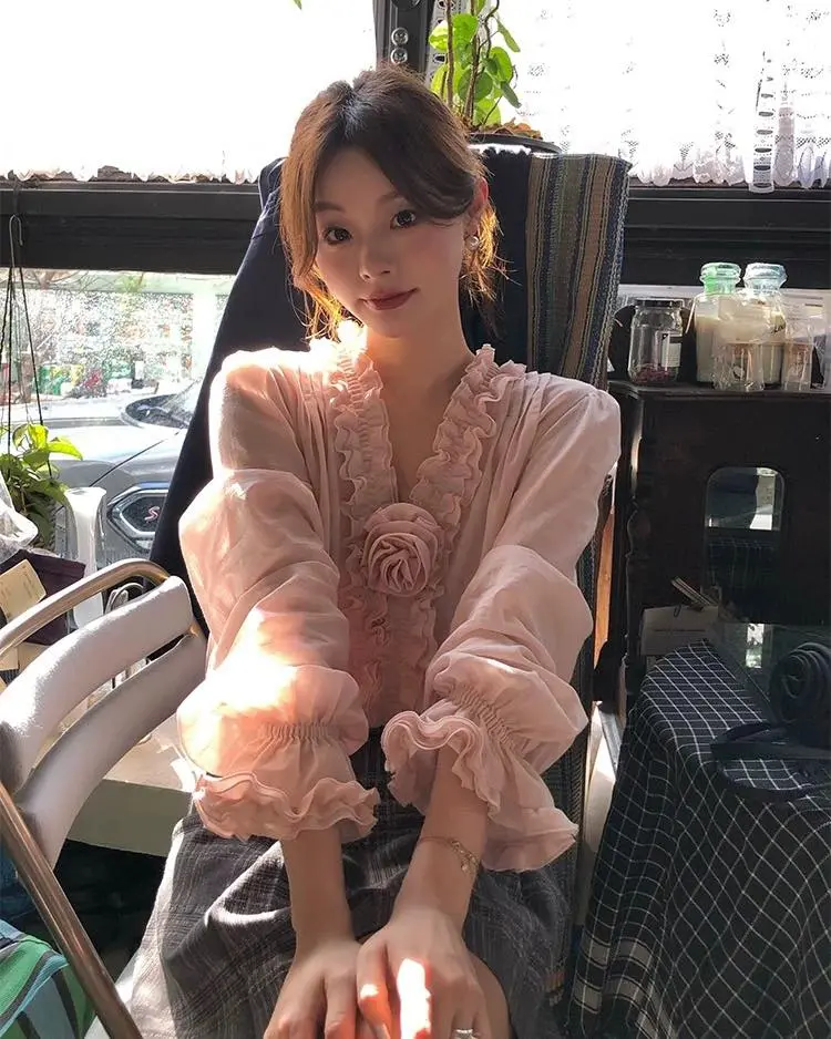 Sơ mi bèo hoa hồng ngực Ruffle Blouse Eclipse Clothing