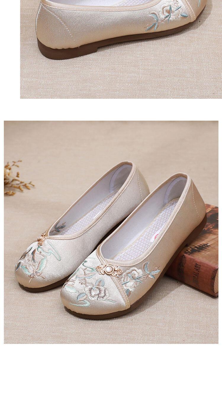 Product Introduction of Spring Autumn Embroidered round Toe Flat Bottom Mom Shoes Retro Style Hanfu Women's Flats Beijing Old School Cloth Shoes 16