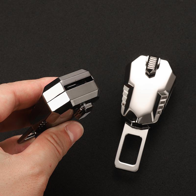 Product Introduction of 1 pcs Car Seat Belt Clip Extension Plug Metal Seatbelt Extender Accessories for Alfa Romeo Giulietta 5