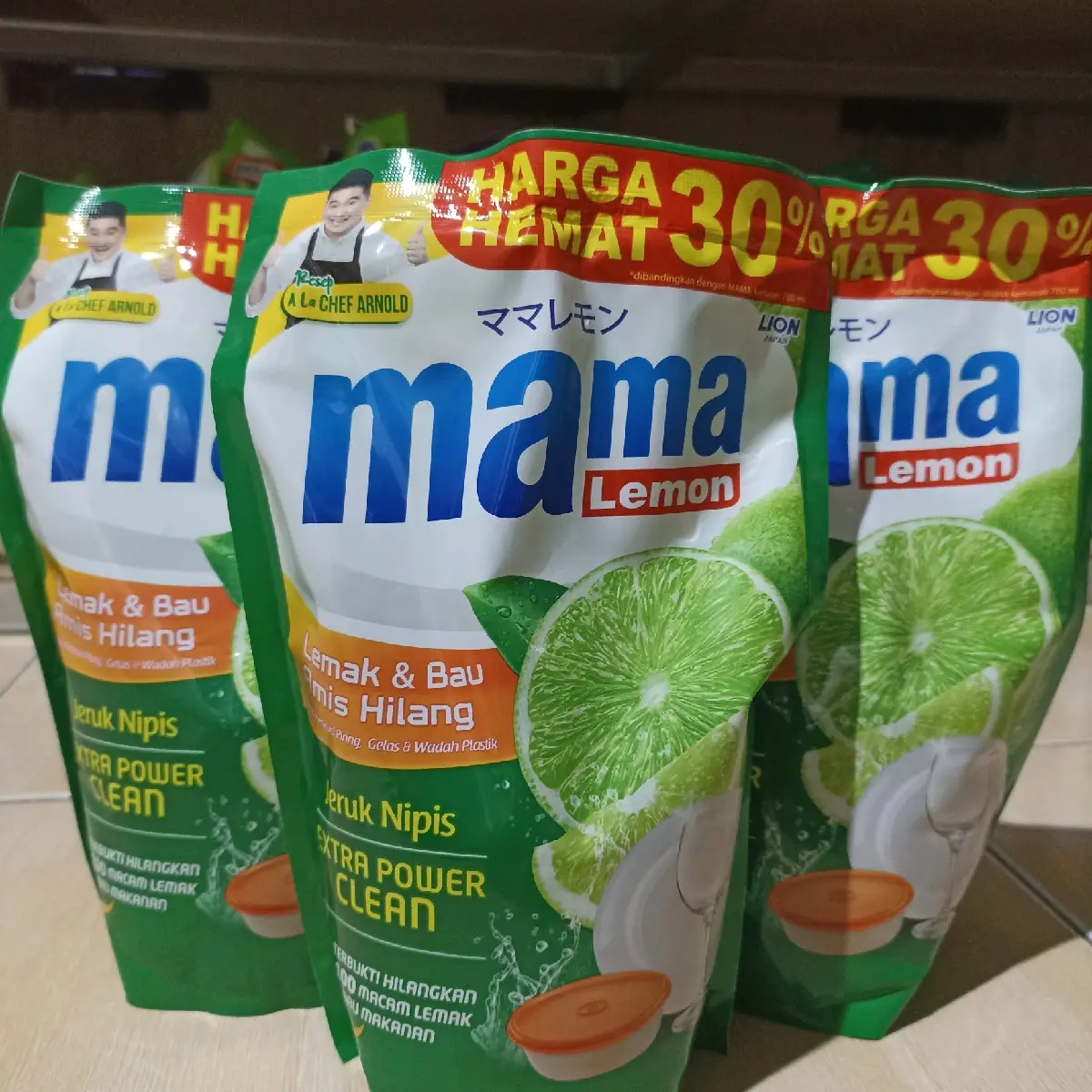Mama Lemon 680ml Jeruk Nipis Pembersih