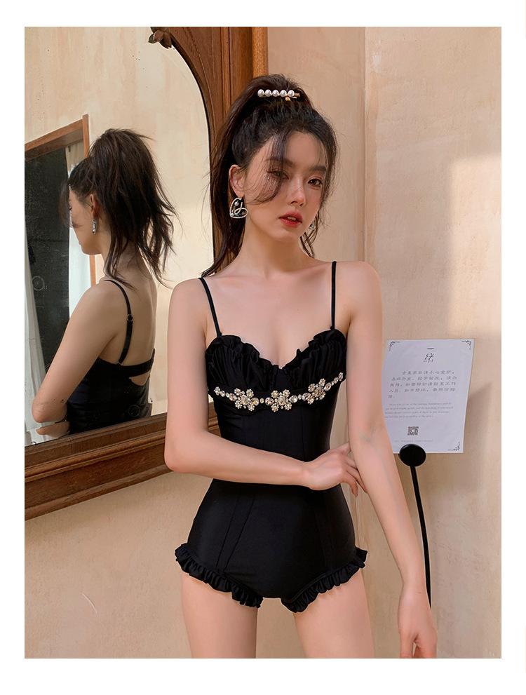 Product Introduction of Áo Ống Kim Cương Ôm Sát Phong Cách Pháp, Áo Tắm Một Mảnh Có Dây Đeo Spaghetti Đồ Bơi Nữ, Nâng Ngực Nhỏ Thích Hợp Cho Phong Cách Pháp, Áo Tắm Cô Gái Nóng Bỏng 20