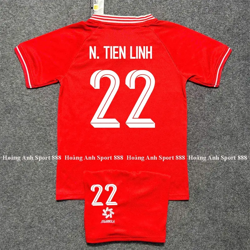 Bộ Quần Áo Bóng Đá Trẻ Em Đội Tuyển Việt Nam 2024/2025- Vải Polyester Thái Cao Cấp 5