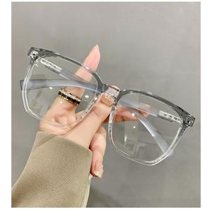 แว่นตาสายตาสั้น, กรอบยอดนิยม, แว่นตาปรับโฟโตสเฟียร์, เปลี่ยนสี, ป้องกันแสงสีฟ้า, กรอบใหญ่, กระจกแบน, รูปหลายเหลี่ยม, แว่นตา