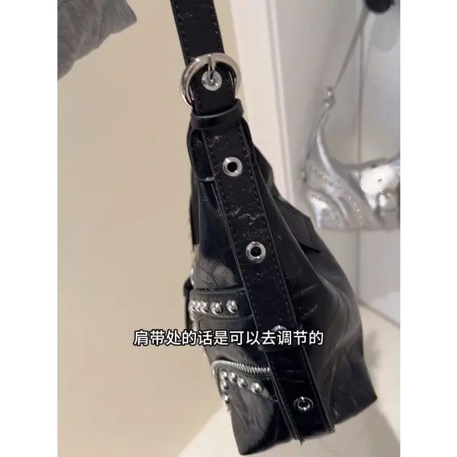 Túi Messenger Đeo Vai, Thiết Kế Cổ Điển Độc Đáo Phong Cách Ngọt Ngào Và Ngầu Thích Hợp Cho Các Cô Gái Nóng Bỏng, Đinh Tán Cũ, Dễ Phối Đồ, Chất Lượng Cao, Túi Kẹp Nách Đi Xe Máy, Thời Trang 4