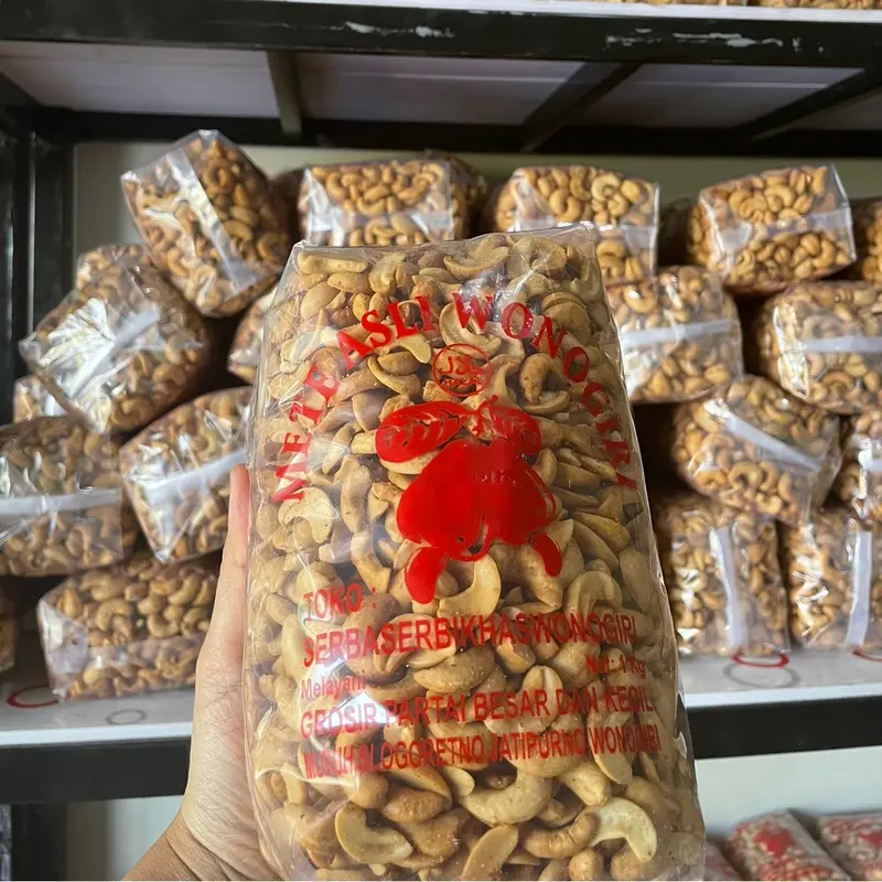 KACANG MEDE BAWANG BELAH GORENG 1kg 0
