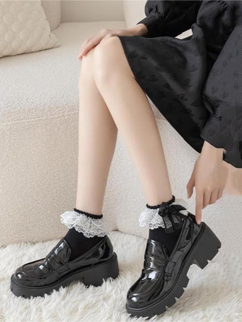 Product Introduction of Women's Bow Decor Contrast Lace Crew Socks, Lolita Style Plain Socks, Ladies Socks for All Seasons 8