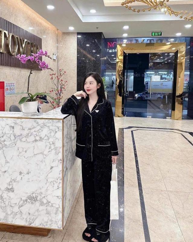  N67- Pijama nhung dáng dài phối nhũ có co dãn cho nữ - Bộ ngủ mặc nhà hàng quảng châu cao cấp cho nữ  women  Áo Áo 