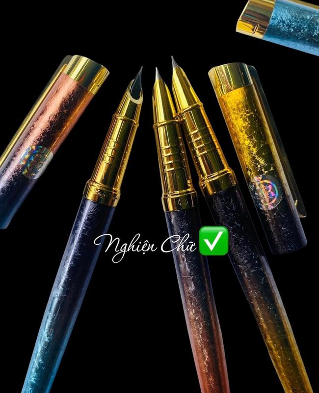 Bút kim tinh lá tre Hoàng Ngọc T09 (KHÔNG KÈM MỰC)